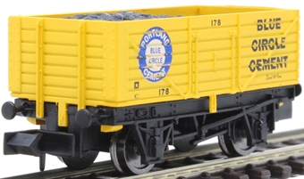 7-plank open wagon "Blue Circle Cement" - 178