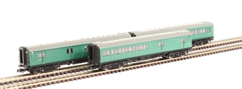 Pack of three Maunsell coaches - Set 392 - brake third, compartment third and brake third in BR green