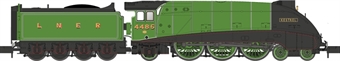 Class A4 4-6-2 4485 'Kestrel' in LNER green with black front end & valances - Digital Fitted