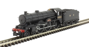 Class B17 4-6-0 2864 "Liverpool" in LNER wartime black