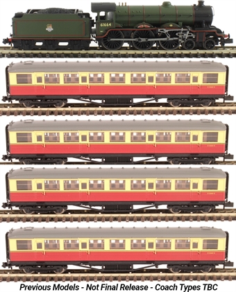 Class B17 4-6-0 'Easterling' Train Pack including 61669 in BR green with early emblem & 4 x Gresley coaches in crimson & cream - digital fitted