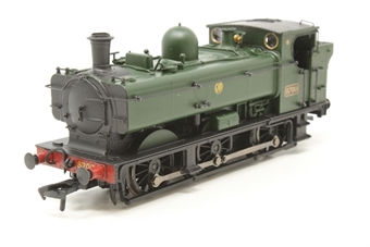 Class 57xx 0-6-0 Pannier 8700 in GWR Shirtbutton Green - separated from set