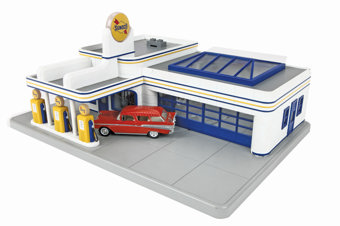 Operating Gas Station, Sunoco