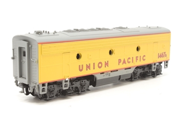 F7B EMD 1467B of the Union Pacific (unpowered dummy)