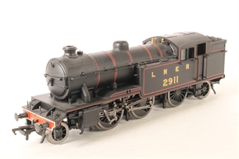 Class V1 2-6-2T 2911 in LNER black