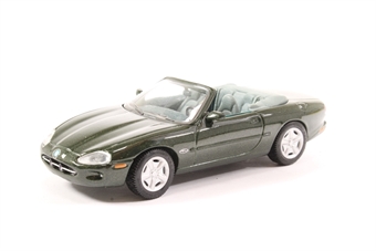 Jaguar XK8 (1996)