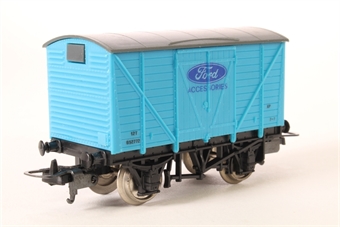 12T Corrugated End Van - 'Ford Accessories'