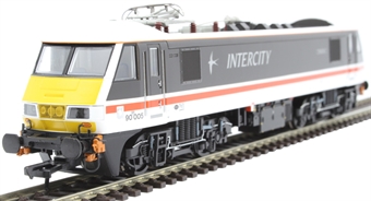 Class 90 90005 "Financial Times" in Intercity Swallow livery