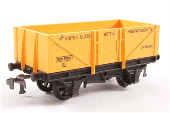 5-Plank Open Wagon in yellow - United Glass Bottle Manufacturers Ltd, St Helens - 82