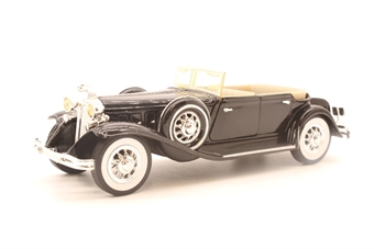 1932 Chrysler LeBaron