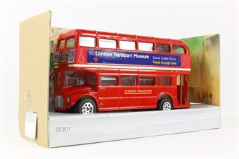 London Routemaster Bus "London Transport Museum"