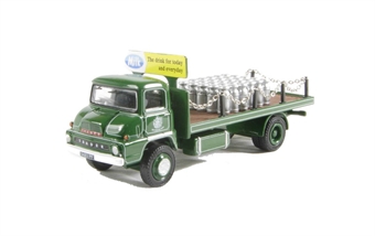 Trader 2-axle flatbed "Milk Marketing Board"
