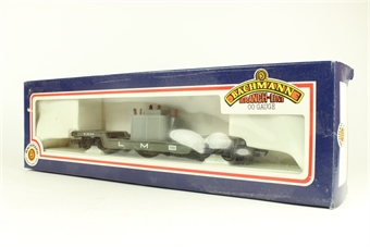 Bogie Well Wagon 299882 with Transformer Load in LMS grey