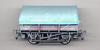 5-plank china clay wagon with hood B743615 in BR bauxite (weathered)