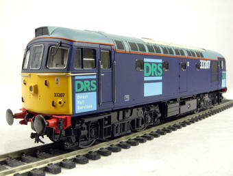 Class 33/2 diesel 33207 in DRS livery