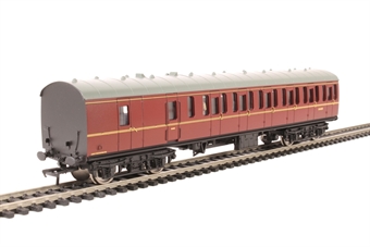 Mk1 suburban BS brake second M43301 in BR maroon with passenger figures