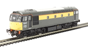 Class 33/0 33047 'Spitfire' in BR engineers "Dutch" yellow & grey