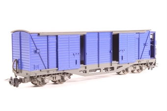 Closed Goods Wagon of the Austrian OBB Epoch IV in Blue