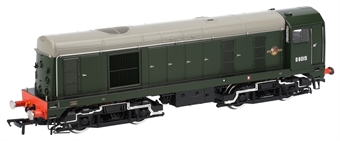 Class 20/0 D8015 in BR green with no yellow panels