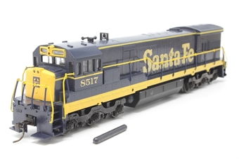 U33C GE 8517 of the Santa Fe