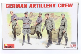 German Artillery Crew