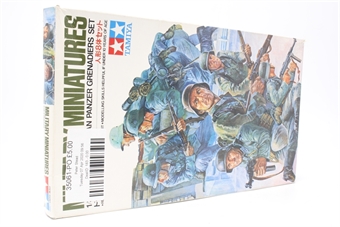 German Panzer Grenadiers - 8 figures