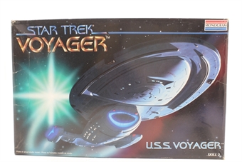 Star Trek Voyager U.S.S. Voyager 1:677