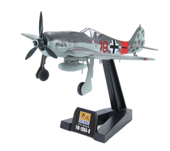 Fw 190A-8 4./JG3, Ace Willi Maximowitz Jun 1944