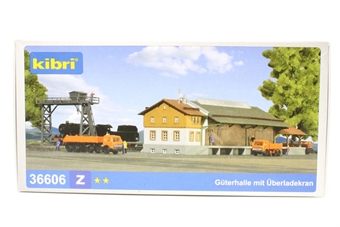 Z Freight shed with gantry and ramp