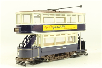 Closed Tram Set - 'Leeds'