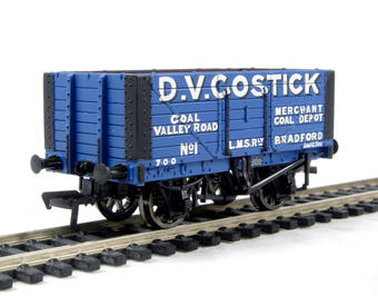 7 plank wagon in D.V.Gostick - Bradford livery