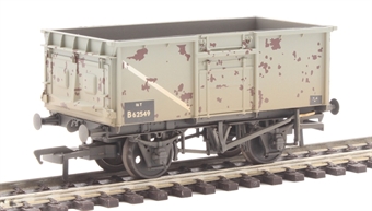 16 ton steel mineral wagon B62549 in BR Grey - Weathered