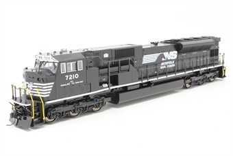 SD80MAC EMD 7210 of the Norfolk Southern