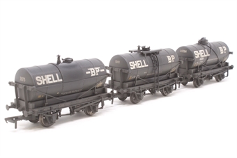 14 Ton Tank Wagons in 'SHELL - BP' Black Liveries - 3973, 5101 and A4284 - Pack of 3 - Weathered - Modelzone Limited Edition