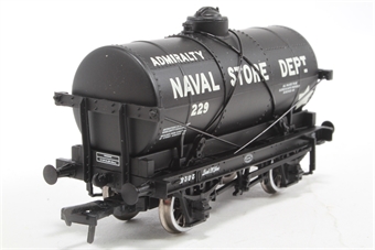 14 Ton Tank Wagon "Admiralty Naval Store Dept" - Bachmann Collector's Club Exclusive