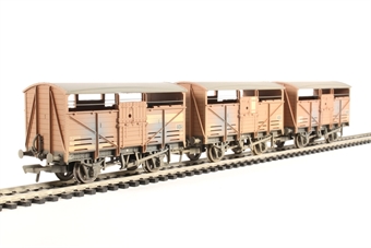 Triple Pack of 8 Ton Cattle Wagons in BR Bauxite - Weathered