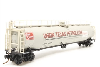 33'000 gallon tank car - 'Union Texas Petroleum' #933016