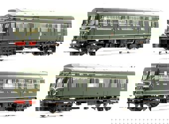 Class 101 2-Car DMU in BR green
