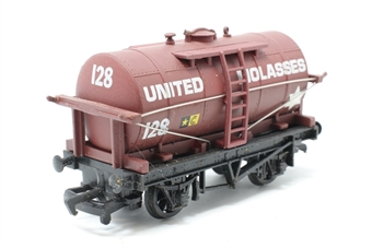 12T Tank Wagon 128 - 'United Molasses'