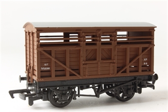 10T Cattle Wagon M12098 in BR Bauxite