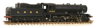 Class WD Austerity 2-8-0 3085 in LNER black