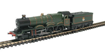 Castle Class 4-6-0 7033 'Hartlebury Castle' in BR Green with early emblem