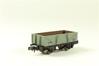 5-plank open wagon in BR grey - P143165