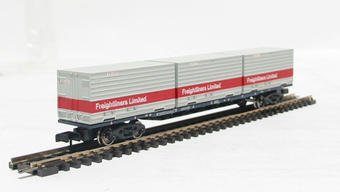 63ft Bogie container wagon B601237 with 3 x 20ft containers "Freightliner"
