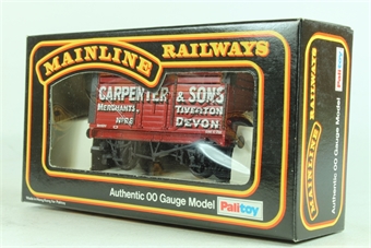 7-plank coke wagon with coal rail - "Carpenter & Sons" No. 28 in red