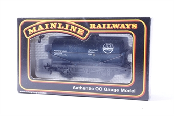 20 Ton tank wagon 499 in 'ICI' dark blue