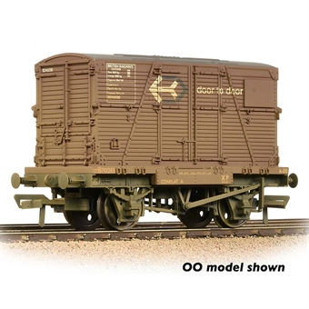 Conflat Wagon BR Bauxite (Early) With 'Door-To-Door' BD Container [W] [WL]
