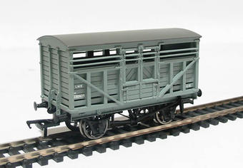 10 Ton cattle wagon in LMS grey M14390