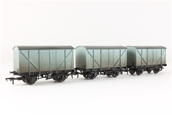 10-Ton BR insulated van in BR blue - pack of three - B872191, B872156 and B872072 - Weathered - Limited Edition for TMC