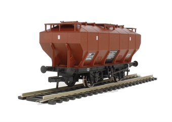 'Covhop' covered hopper in BR bauxite